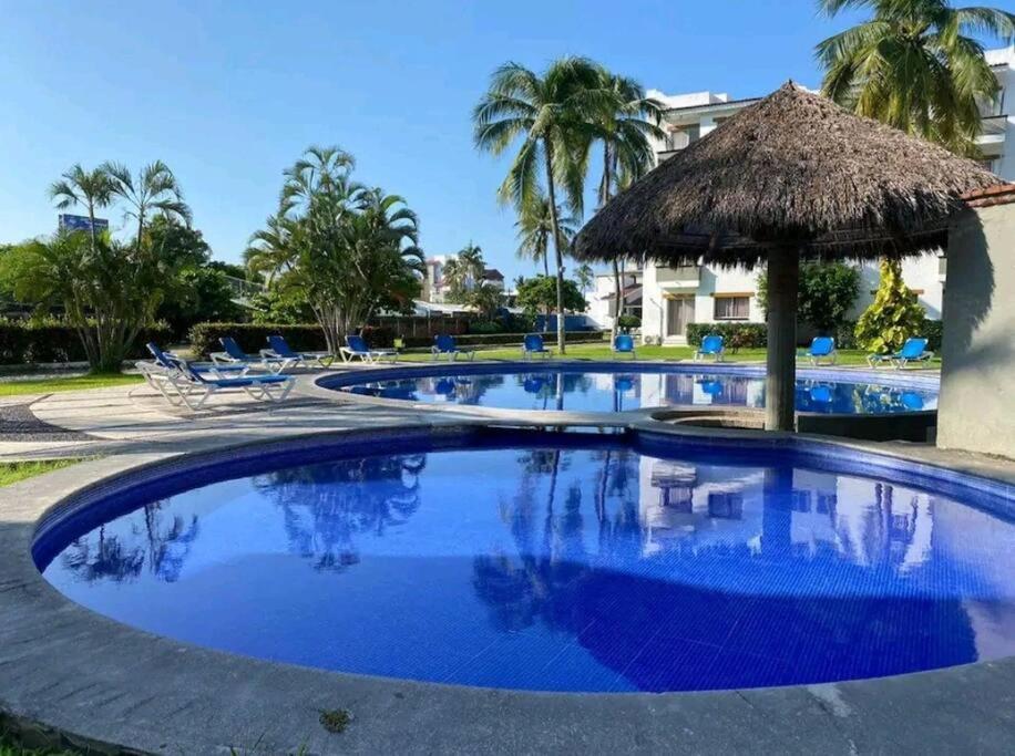 Magnifico Departamento, Cocina Equipada, 2 Recamaras 2 Banos , Hasta 6 Personas, 3 Albercas, Playa A 50 Mts Wifi, Aire Acondicionado Apartman Manzanillo Kültér fotó